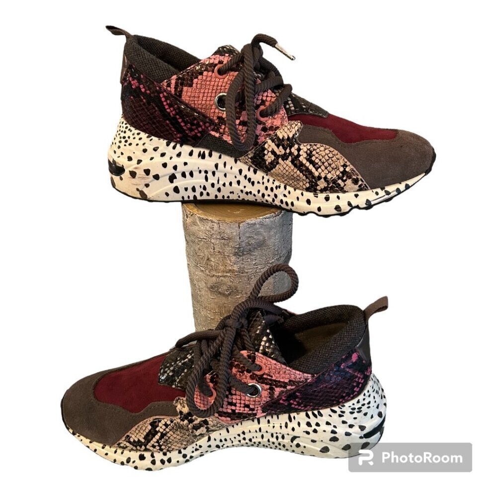 Steve Madden Women's Sneakers - Multicolor